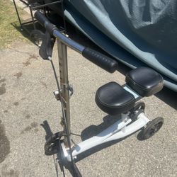 Medical knee scooter