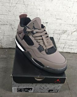 Jordan 4 Retro
