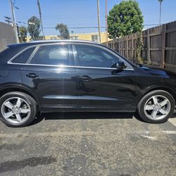 2015 Audi Q3