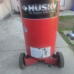 Husky Air Compressor In Great Working Conditions 