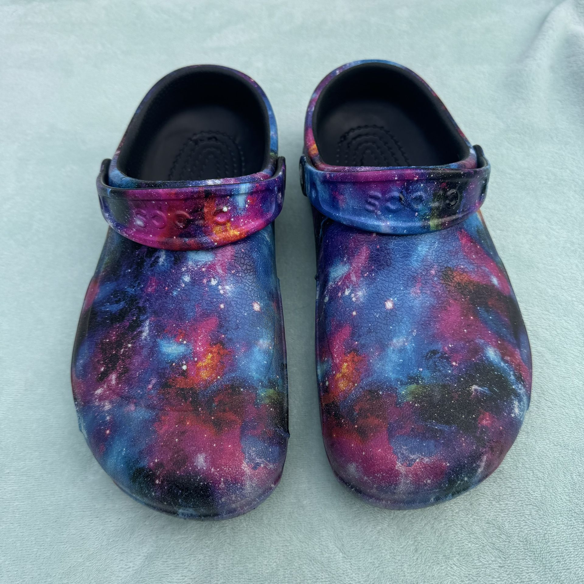 CROCS Men 8 Women 10 Cosmic Nebula Galaxy Clog Garden Shoes