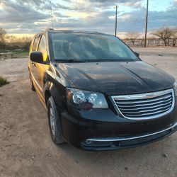 2011 Chrysler Town & Country