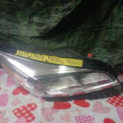 2013-15 Chevy Malibu Right Headlight 