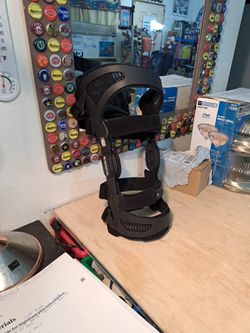 Breg XXL Hinged Kneebrace New