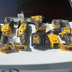 Dewalt Tool Set