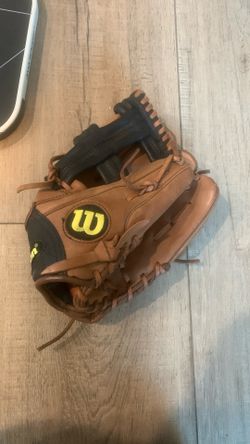 Wilson A 800 Left-Handed baseball Glove