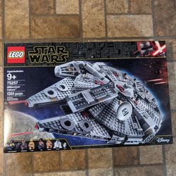 LEGO Star Wars: Millennium Falcon (75257) 
