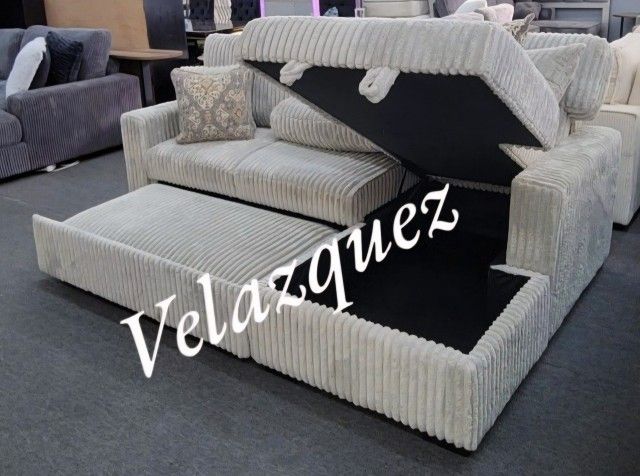 ✅️✅️4-Piece Sectional Set✅️✅️✅️
One-Arm Loveseat x 2 + Corner Wedge + Armless Chair + Console W/USB & Cup Holders✅️✅️✅️