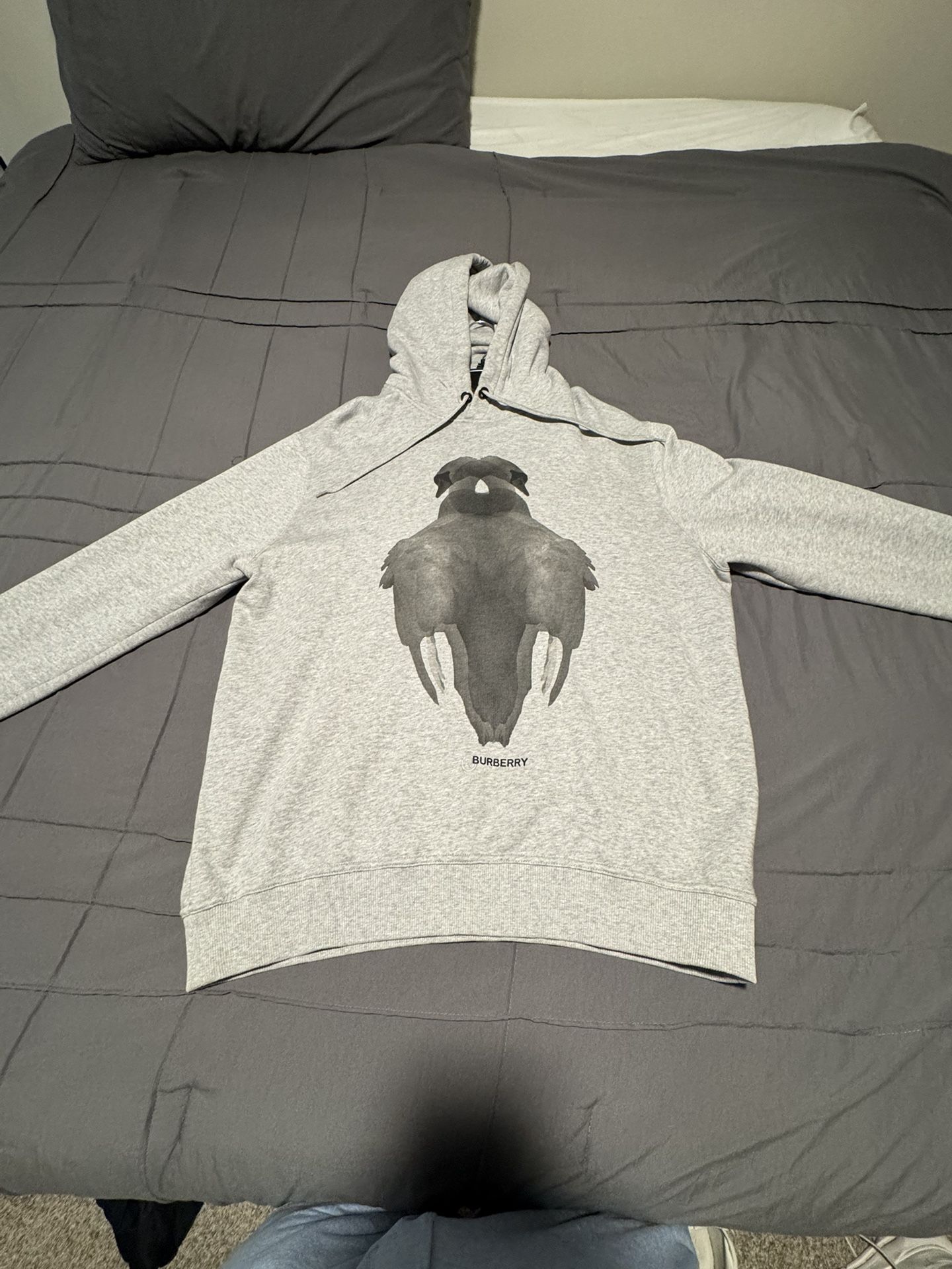 Burberry Sweatshirt Swan Design