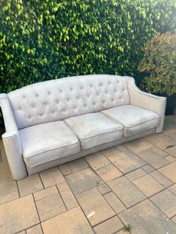 Tufted Back Three-Seat Sofa in Light Grey