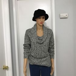 New Still Has Tags RD Style Harriette Cowl Neck Sweater