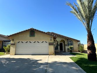 4bed and 2bath-House