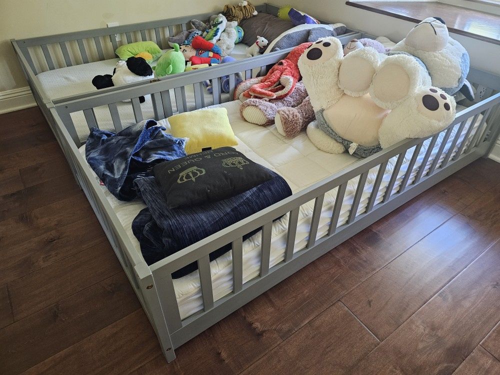 Kids Twin Beds
