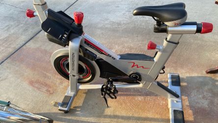 Free motion Spin Bike