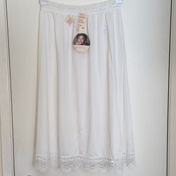 Vintage NOS Olga Secret Hug Half Slip M White Lace The Olga Touch Deadstock