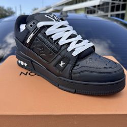 Lv Shoes Size 10