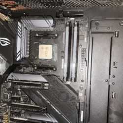 Asus Strix X570-E, Ryzen 5900x and 16 Gb 3600MHZ CL14 Ram