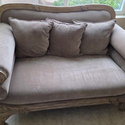Sofa and Loveseat in Great Condition 