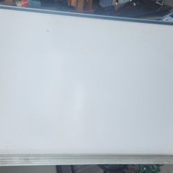 Magnetic White Board 