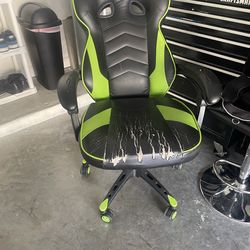 Gamer chair
