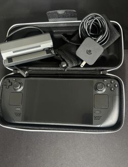 Valve Deck OLED 1TB Black Handheld Bundle & Accessories