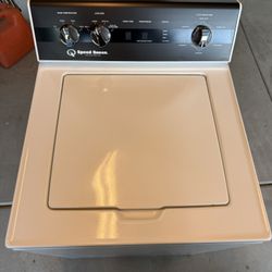 Speed Queen TR5 Washer