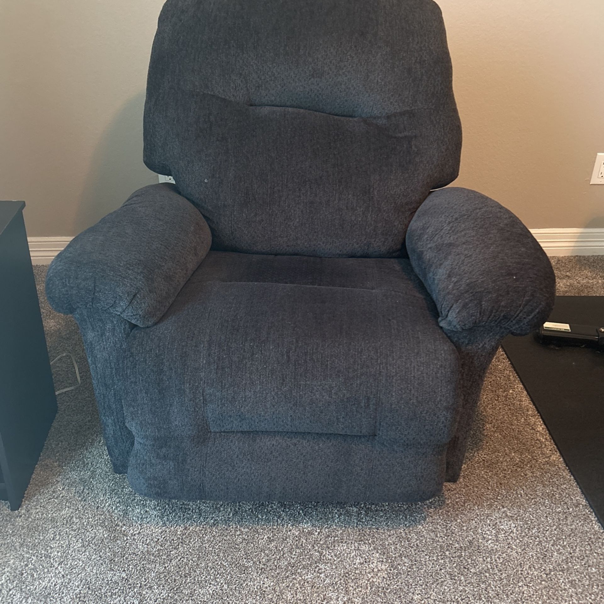 Recliner Chair