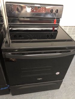 New scratch and dent whirlpool 5 burner glass top range. 1 year warranty