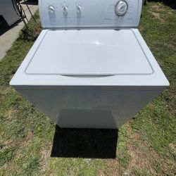 WHIRLPOOL TOP LOAD WASHER (FREE DELIVERY AND INSTALLATION)