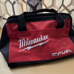 Milwaukee M18 Fuel Canvas Tool Bag 