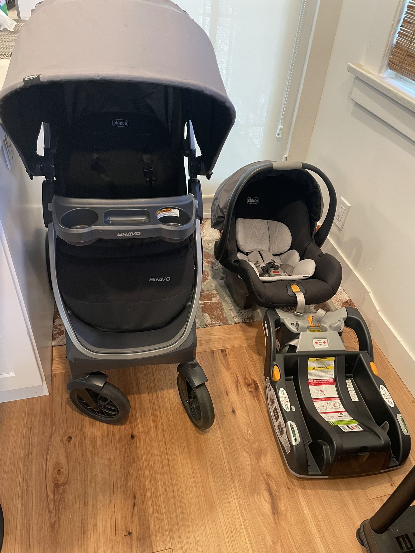 Chicco Stroller & Car Seat