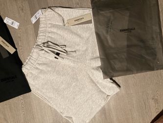 essential shorts