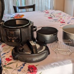 Ninja Air Fryer/Pressure Cooker/Slow Cooker