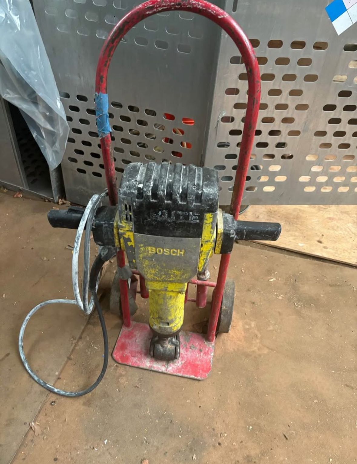 Bosch Brute Jackhammer