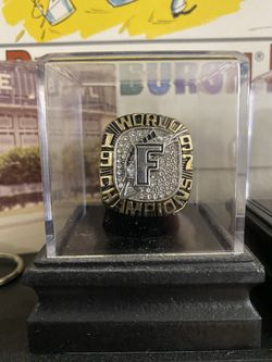 Florida Marlins Replica Championship Ring