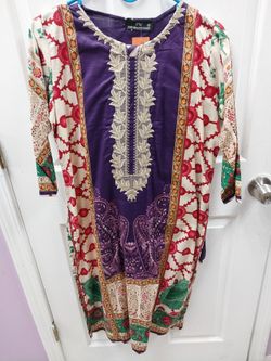 Ladies Pakistani/Indian Suit 3 piece
