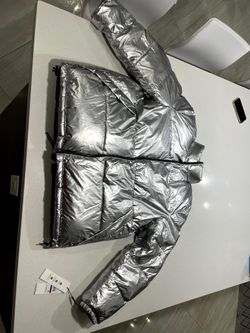 CALVIN KLEIN PUFFER JACKET REVERSIBLE $375