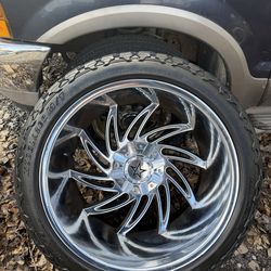 24X14 Chrome Rims On 35" Tires 8X170 Ford Lug