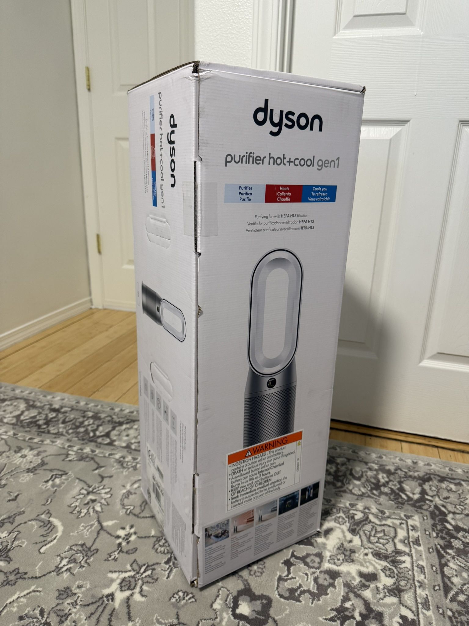 Brand New Dyson Purifier Hot + Cool Fan HP10