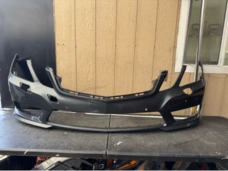2007 2008 2009 MERCEDES BENZ AMG E63 FRONT BUMPER COVER OEM USED