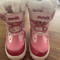 Minnie Mouse Snow boots Toddler Size 9