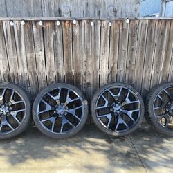Set of 6 lug 26inch rims