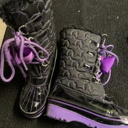 Girls Winter Boots Sz 1 (jojo Siwa)