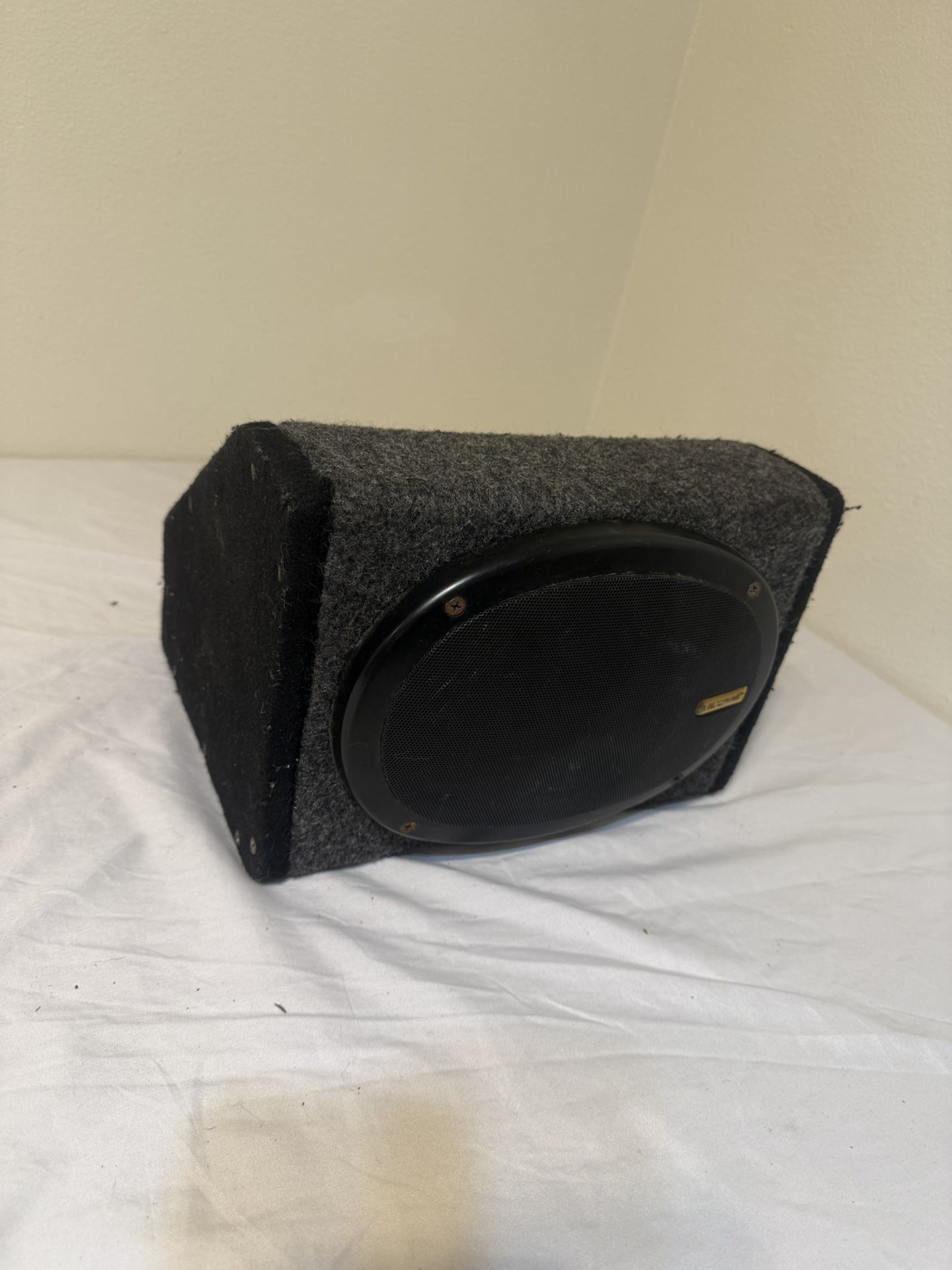 Blaupunkt Car Speaker Box