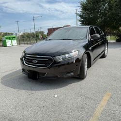 FORD TAURUS 2017 LIMITED