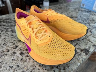 Nike Zoomx Vaporfly 3 Women’s Running Shoe