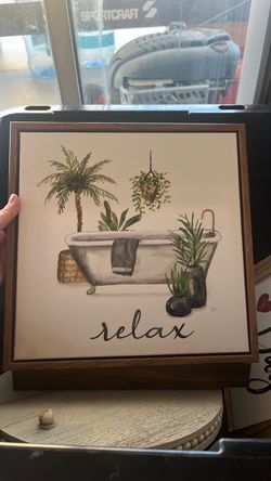 Bathroom wall art