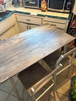 Modern dining set