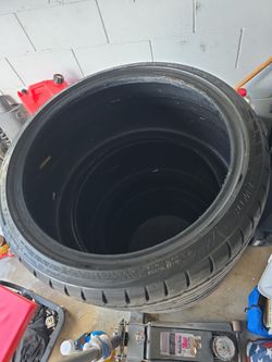 Used Performance Car Tire 295/30/20