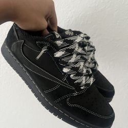 Travis Scott Black Phantom Lows 